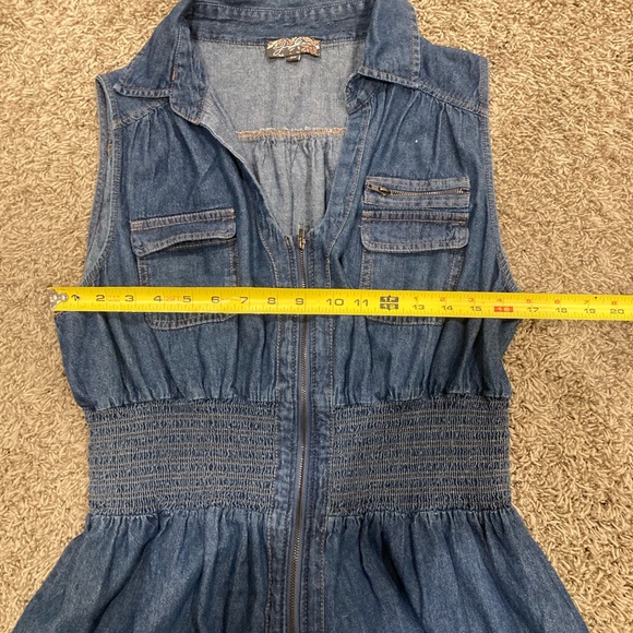 J. Gee sleeveless denim dress full zip front, mocked elastic waist likely a M Sz - Picture 4 of 16